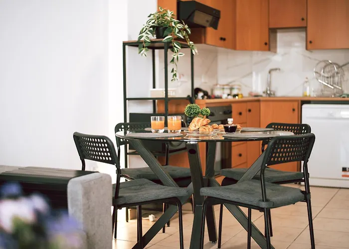Sunrise Beach Apartments